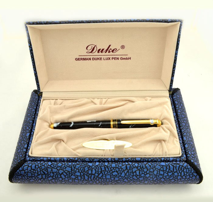 Duke Magnate Fountain Pen - Black Marble Italian Resin, 14k Nib